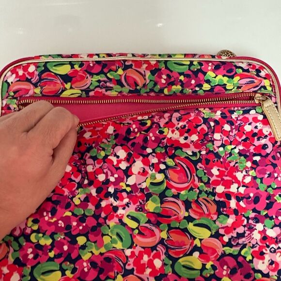 Lilly Pulitzer Lap Top Case in Pink - Picture 14 of 14
